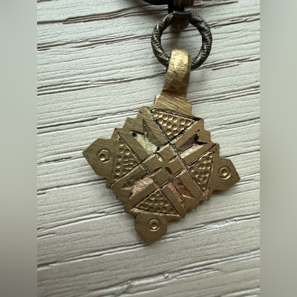 Artisan Sparkly Elegant Gold Pendant Necklace Funky Bohemian - Picture 2 of 6